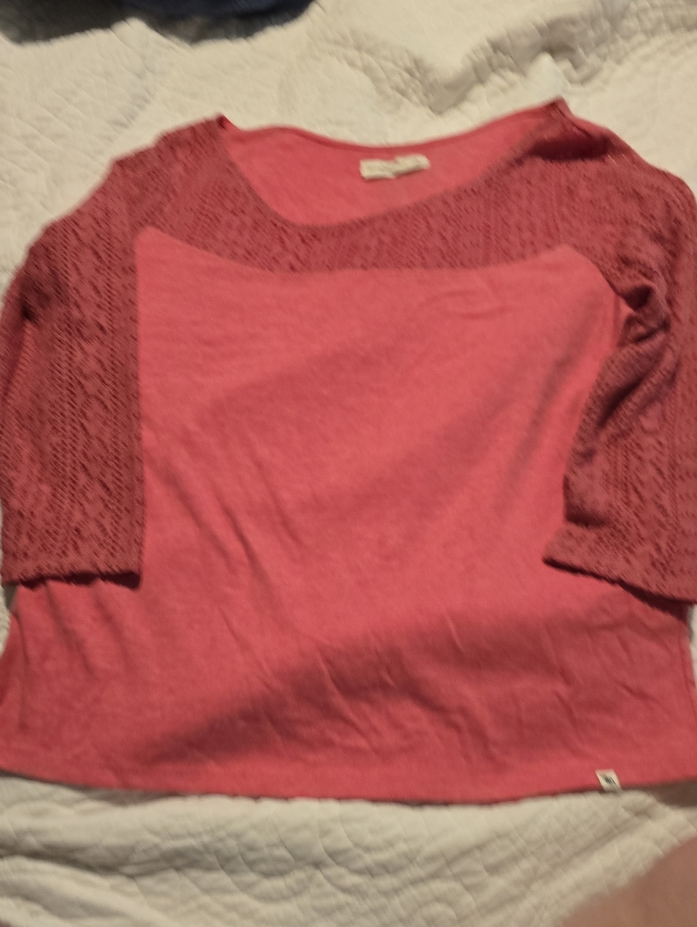 Abercrombie & Fitch Coral Knit Top with Lace Detail - Picture 2 of 4